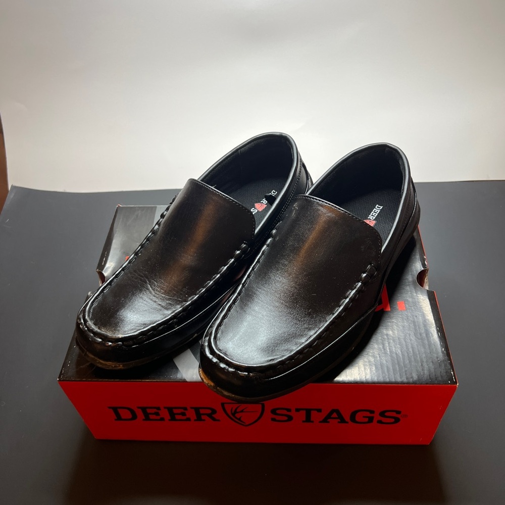 Deer Stags Size 6 Men's Classic Black Slip-On Loafers